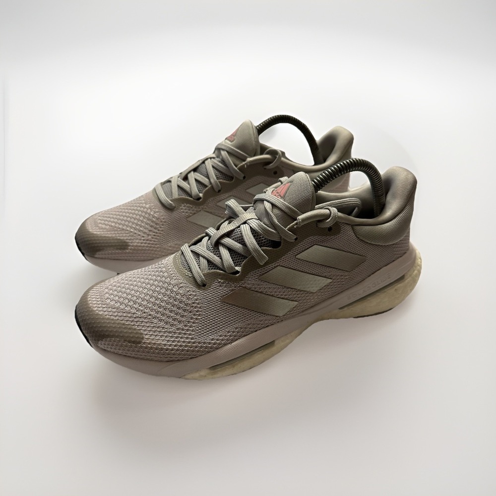 adidas Solar Glide 3 Running Womens 9 Silver Sneakers Athletic Shoes GW1389